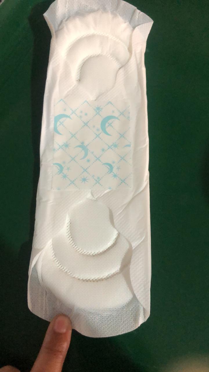 White Soft Cotton Sanitary Napkins