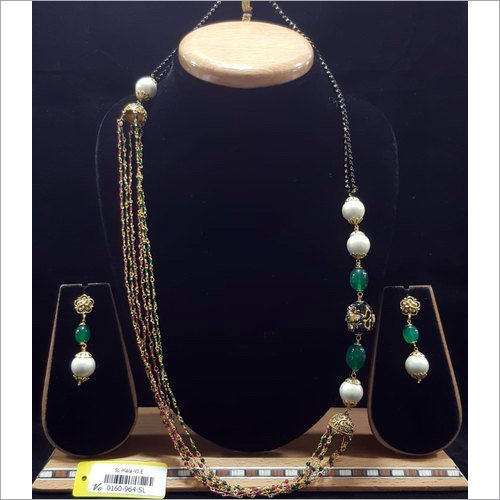 Studded Gemstone Mangalsutra Set