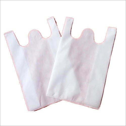 W Cut Plain Non Woven Bag Bag Size: Different Size Available