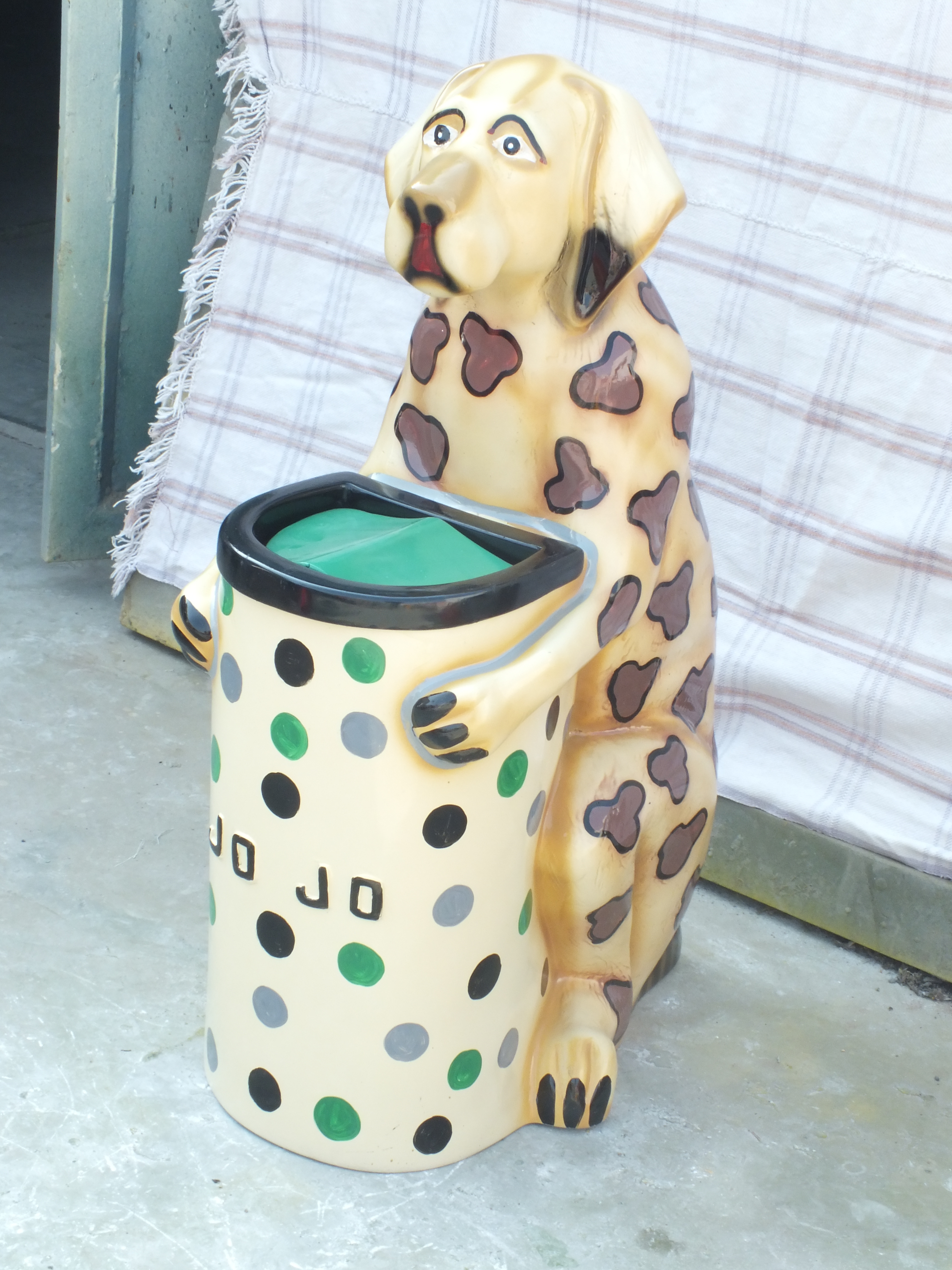 Plastic Monkey Dustbin