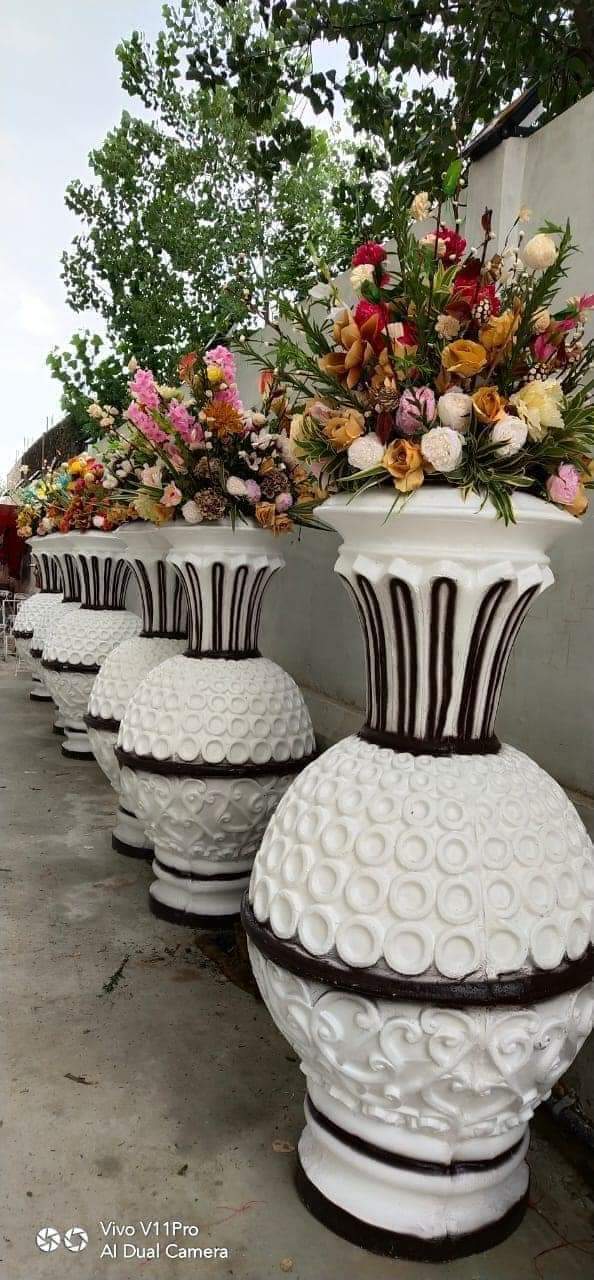 As Per Client Choice Garden Planter