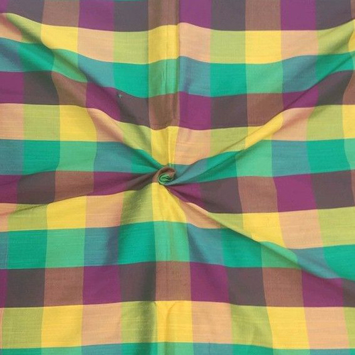 बनारसी चेक फ़ैब्रिक