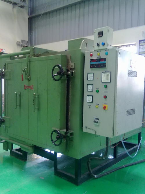 High Temperature Industrial Furnaces - 250-950 Kilograms, 120-480 Volt | Robust Design, Corrosion Resistant, Customizable Capacities