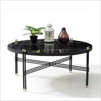 हैंडमेड वुडन टॉप राउंड कॉफ़ी टेबल