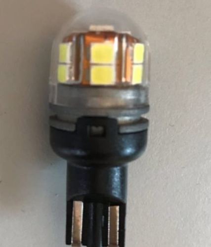 एलईडी बल्ब