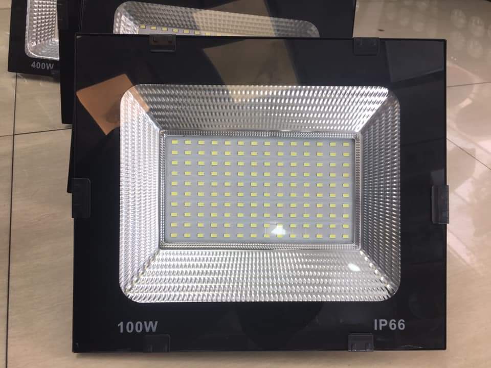 50 W Flood Light Application: Home And Offices
