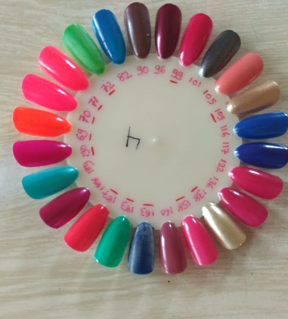 Smudge Proof Frosted Matte Bottle Nail Paint - 10ml