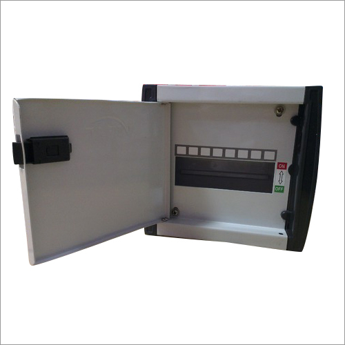 MCB Distribution Box - Metal, Insulated Neutral Links, Copper Busbar, Earth Link | Corrosion Resistance, Precision Design