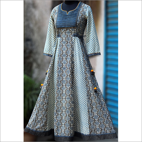 कॉटन फैंसी कुर्ती