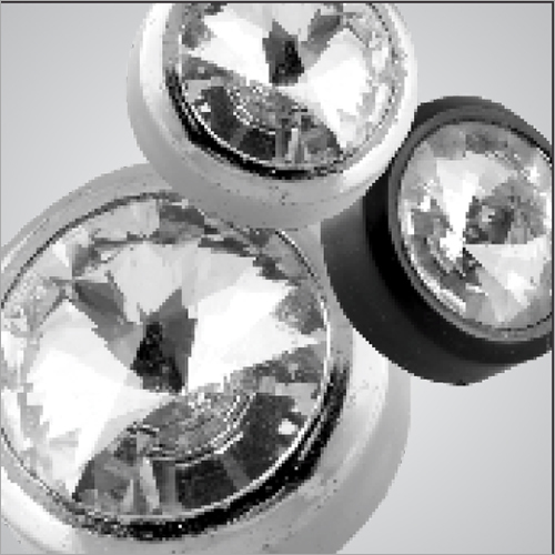 24MM Black and White Crystal Cap