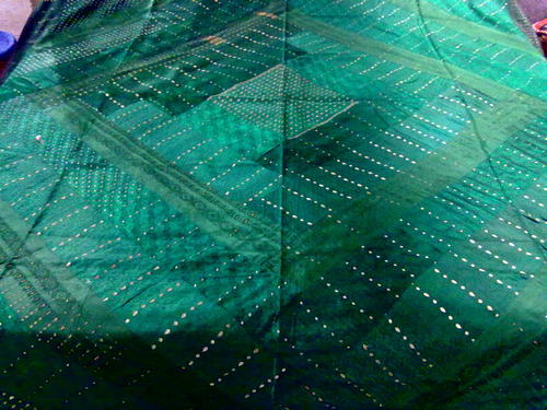 पैचवर्क बेड कवर