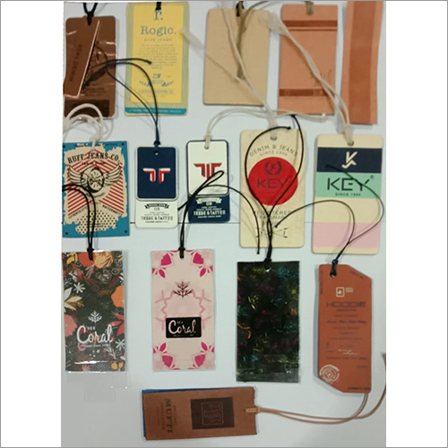 मल्टीकलर पेपर हैंग टैग