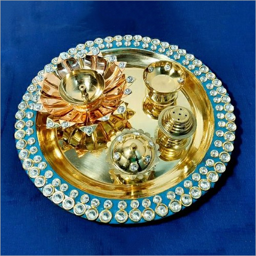 पूजा गोल थाली