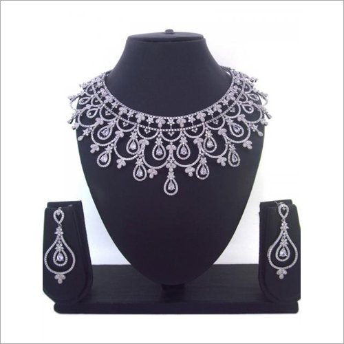 Ladies Cz Collar Necklace Set Gender: Women