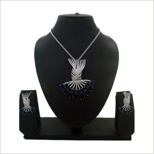 Cz Pendant Set Gender: Women
