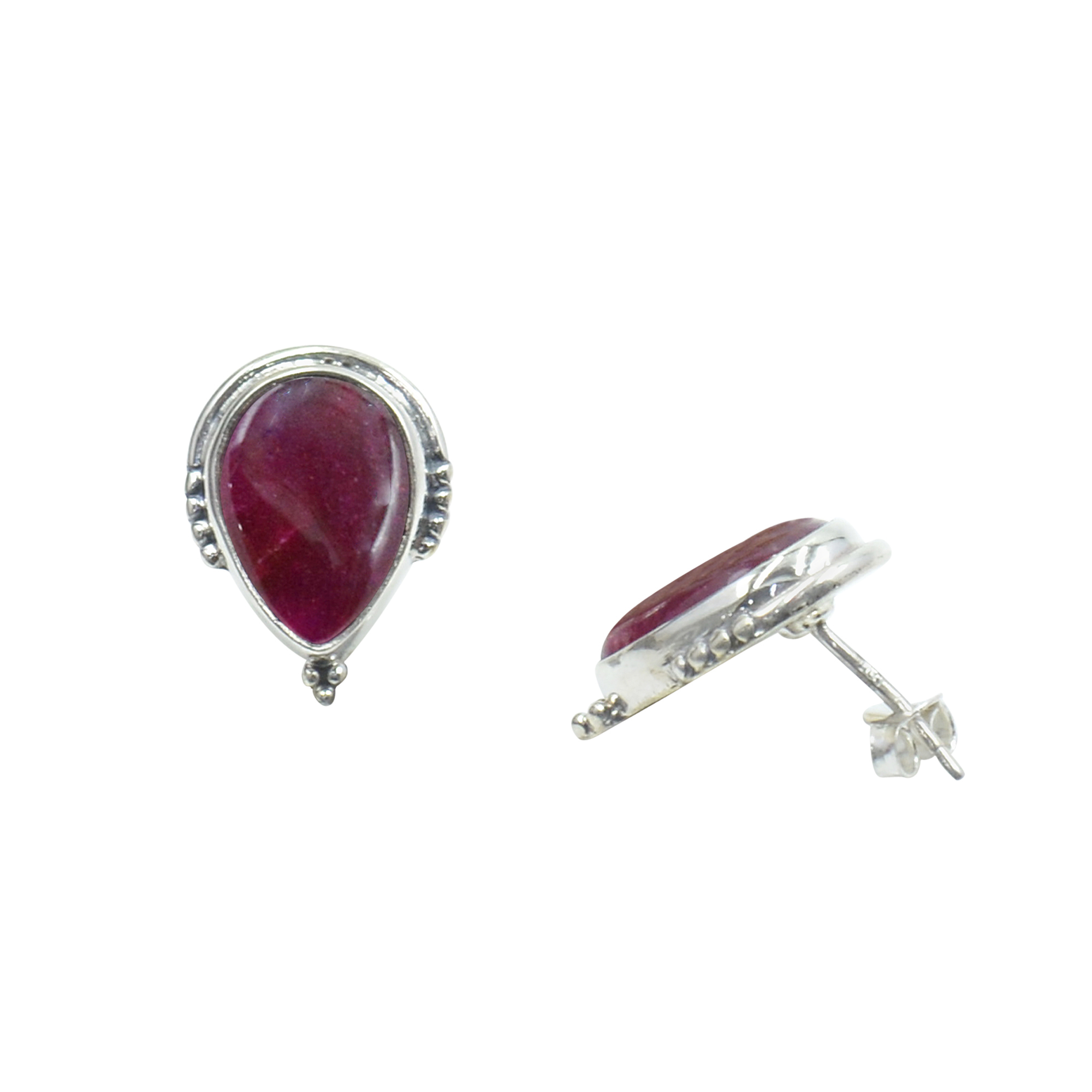 Silvesto India 925 Sterling Silver Natural Red Quartz Oval Shape Gemstone Stud Earring For Women Size: 1.8 Cm