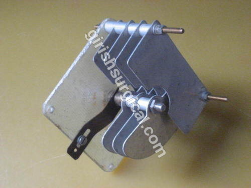 Gang Condenser 4 Plate at Best Price in Mumbai | Girish Surgical Works