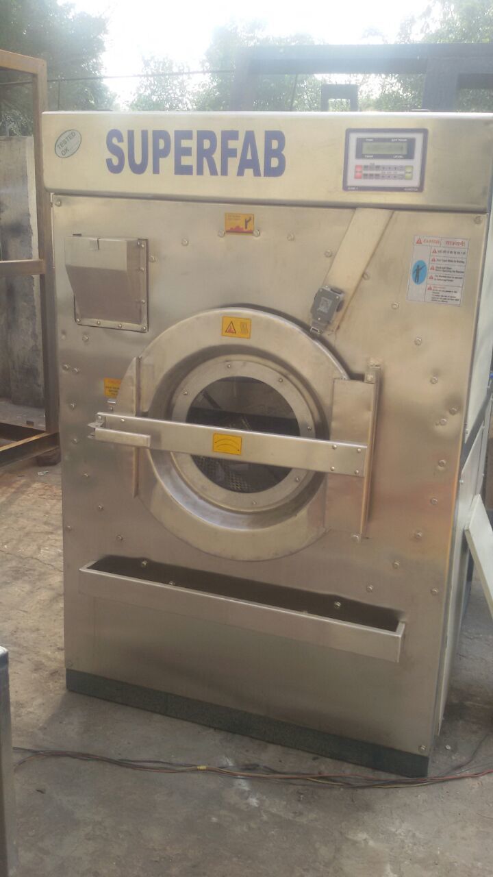 Front Loading Washing Machine - 20kg To 280kg Capacity, Stainless Steel 304 Interior, Electric & Steam Heating, Automatic Operation, Customizable Colors, 440v/220v Voltage, 1 Year Warranty