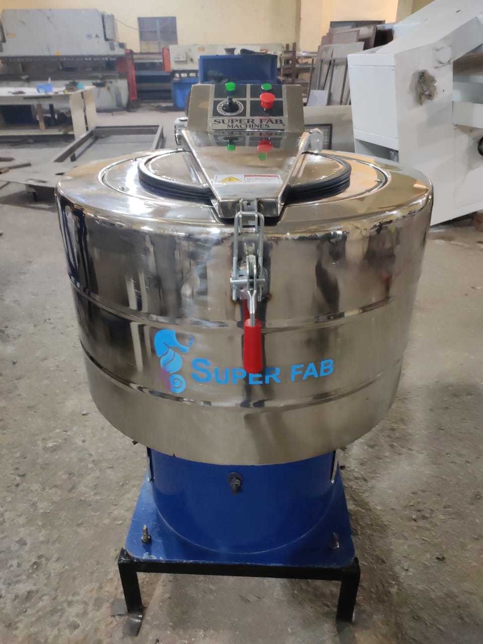 Hydro Extractor - Color: Blue & Silver