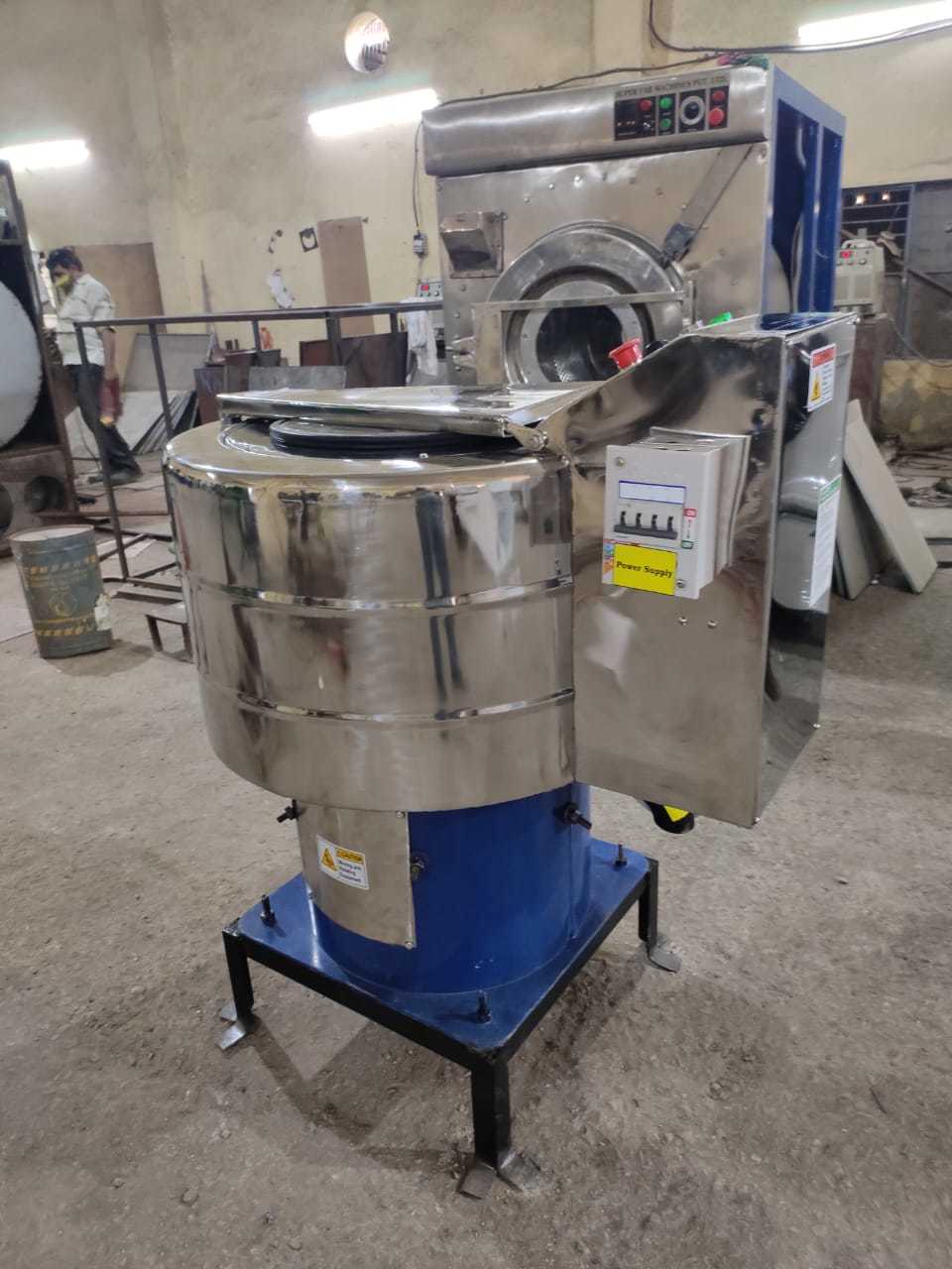 Hydro Extractor - Color: Blue & Silver