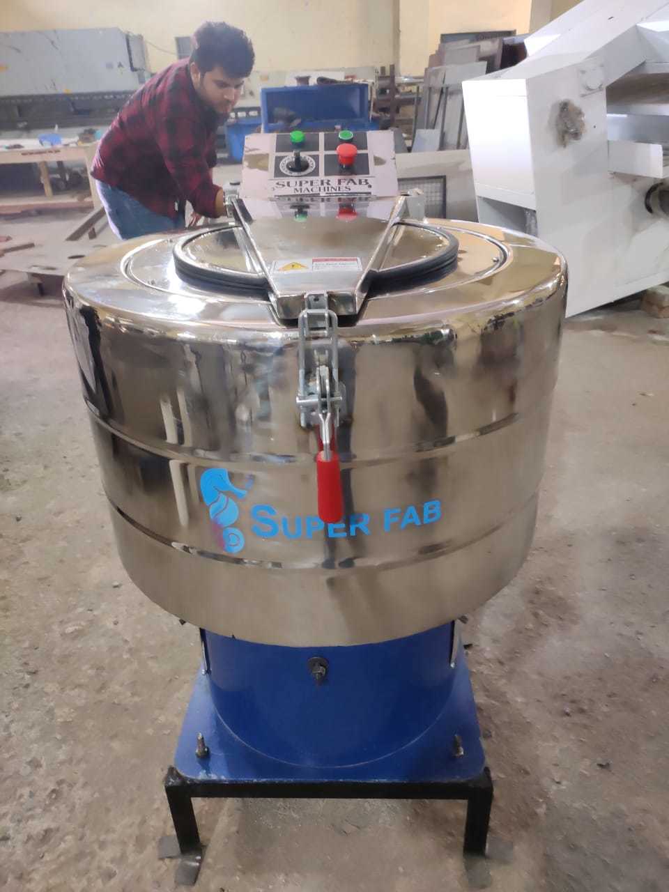 Hydro Extractor - Color: Blue & Silver