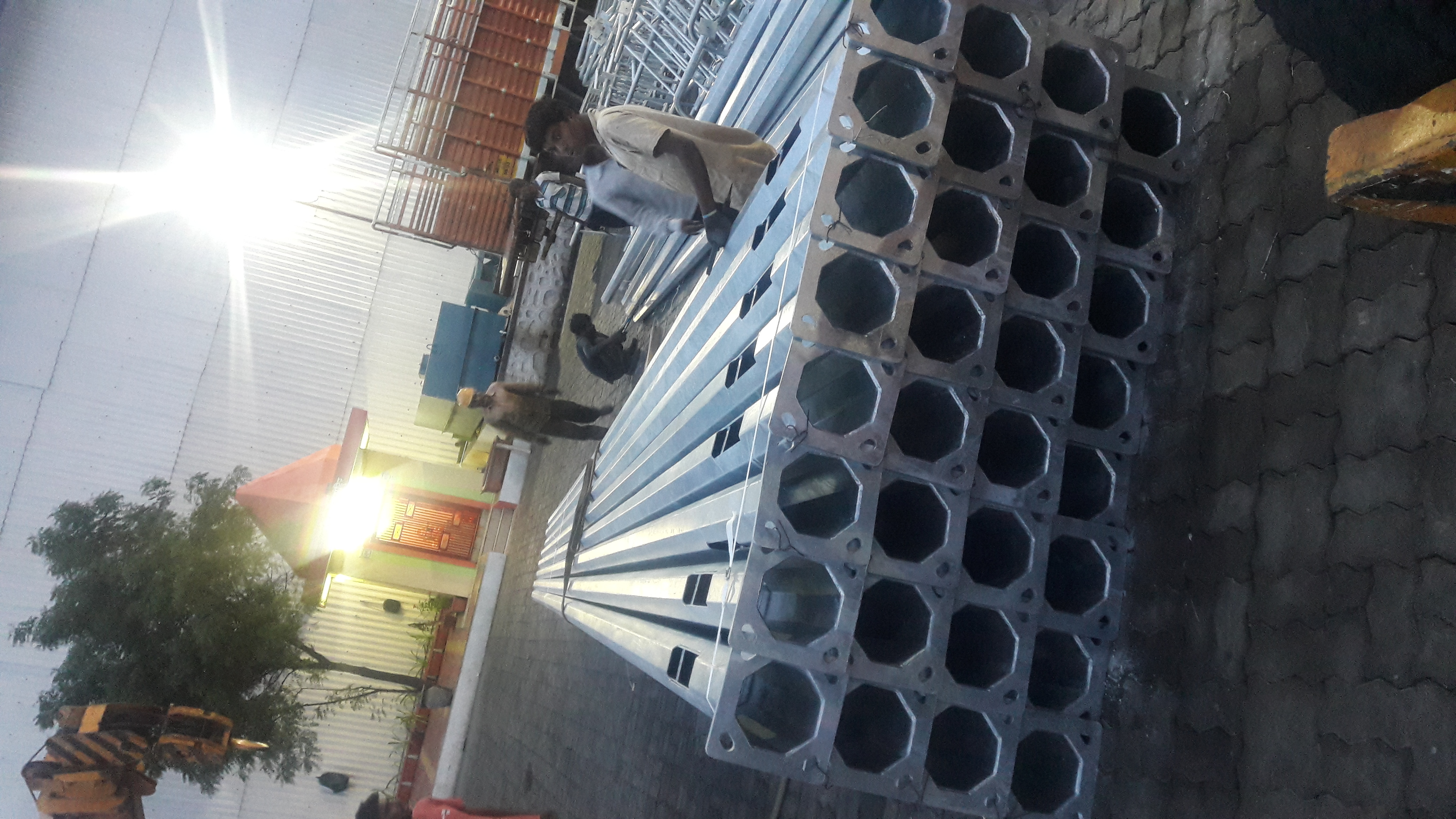 Silver Galvanized Octagonal Poles