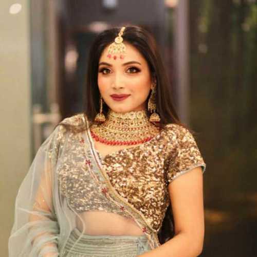 सिलिकॉन रिसेप्शन मेकअप