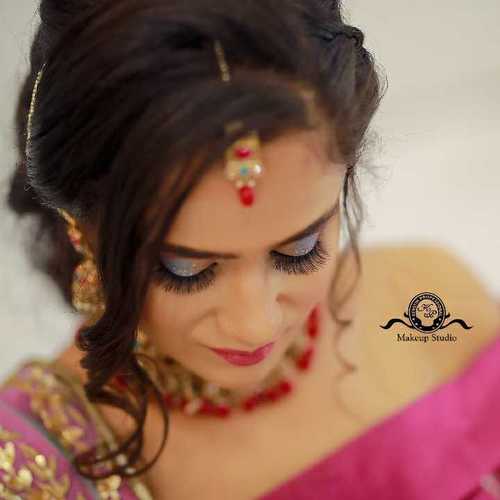 सिलिकॉन रिसेप्शन मेकअप