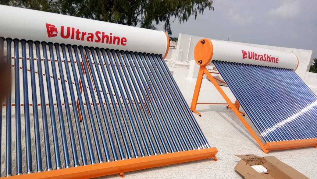 Solar Rooftop System - Polycrystalline Steel/aluminum | 4.5-5 Kw Power Output, Weatherproof, Lightweight, 10-year Warranty, Flexible Installation