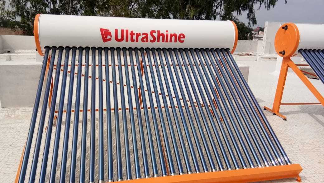 Solar Rooftop System - Polycrystalline Steel/aluminum | 4.5-5 Kw Power Output, Weatherproof, Lightweight, 10-year Warranty, Flexible Installation