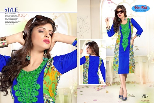 Shopping Season Designer Cotton Printed Kurti - Cambric Cotton, Size: L, XL, XXL | 3-4th Sleeve Style, Washable, Suitable for All Seasons