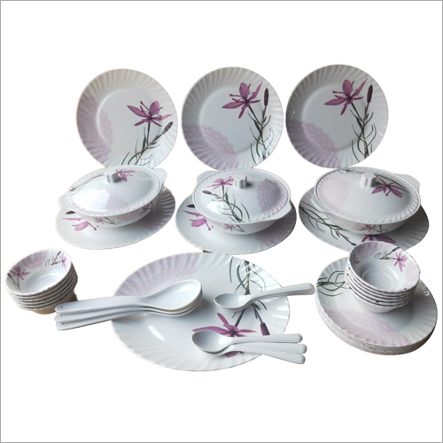 White Cc Dinnerset