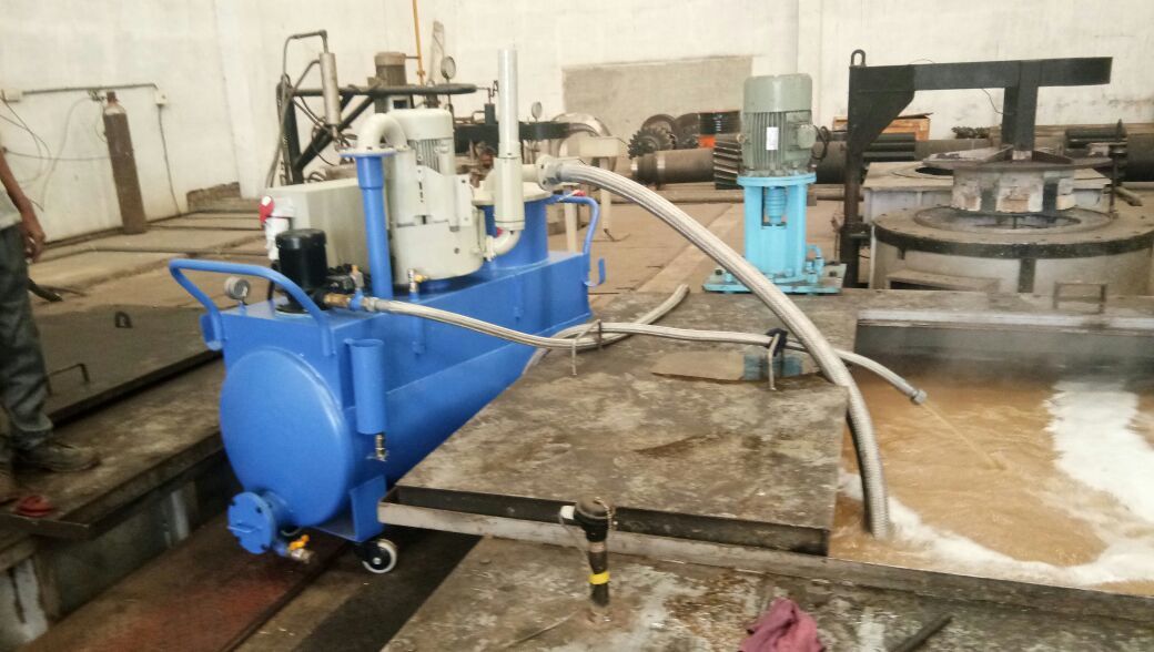 Coolant Sump Cleaner - Durable Plastic Design | Efficient Residue Removal, Eco-friendly Operation, Lightweight And Portable