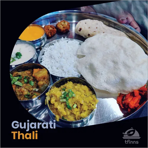 गुजराती थाली खाद्य वितरण सेवाएं