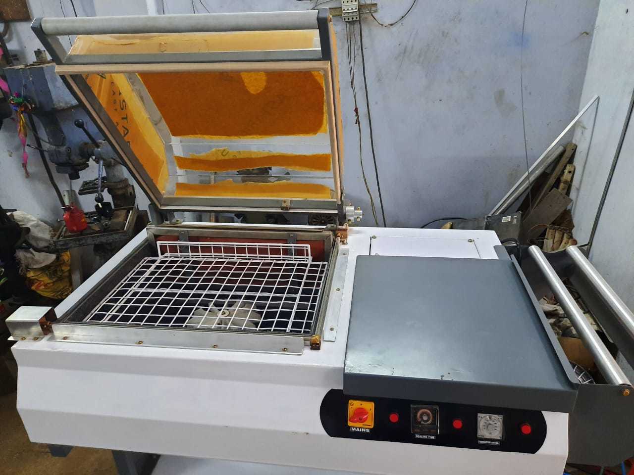 Areca Leaf Plate Making Machine - Stainless Steel, 10ft X 4ft X 6ft Dimensions | 3.5 Kw Power Consumption, 1000 Plates/hour Capacity, 1000 Kg Weight, 100 Psi Operating Pressure, 220v Voltage