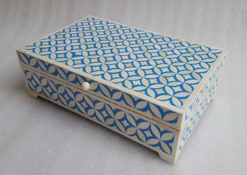 बोन इनले मीडियम बॉक्स