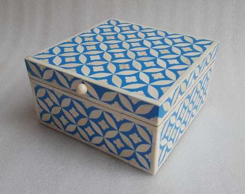 बोन इनले बैंगल बॉक्स