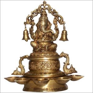 हस्तकला की मूर्तियां