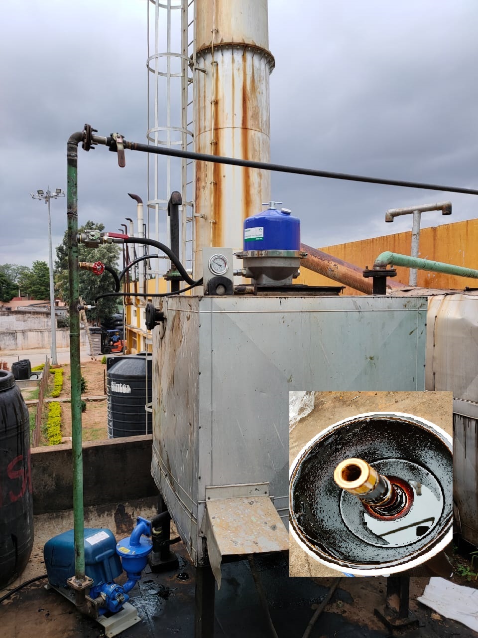 Blue Centrifugal Oil Cleaning System