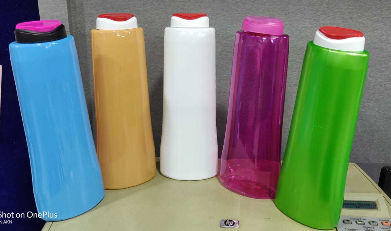 500ml Seba Bottle - Plastic Material, Flat Shape | Lightweight Design, Ideal For Versatile Use, Perfect For Storage And Transport