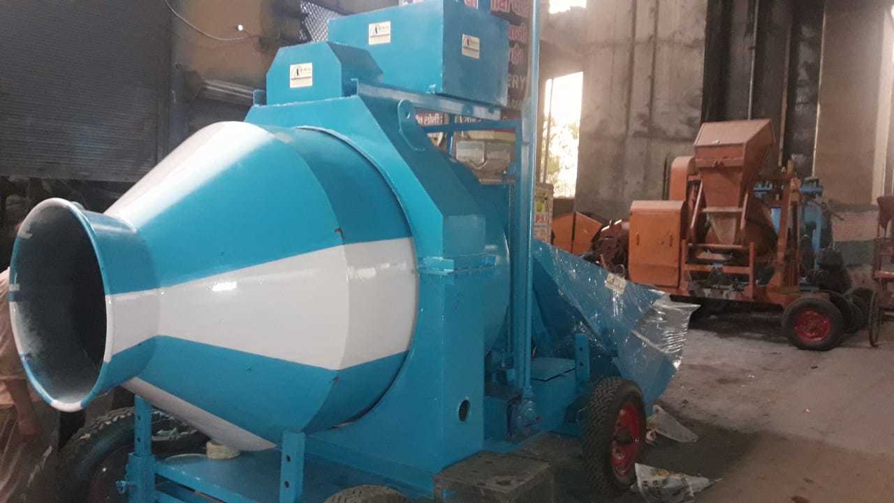 Mini Mobile Batching Machine Capacity: 10-12 M3/hr