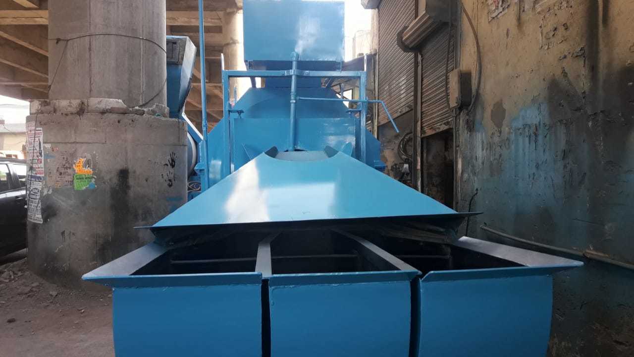 Mini Mobile Batching Machine Capacity: 10-12 M3/hr