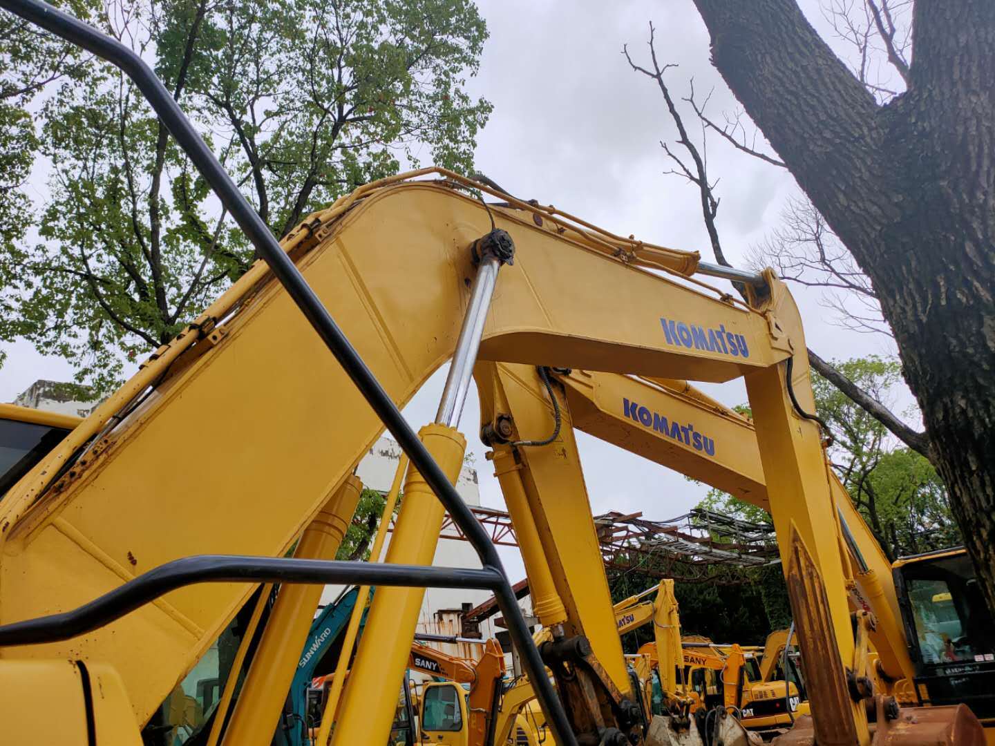 Used Komatsu Pc240 Pc240-8 Made In Japan For Sale In Cheap Price Arm Length: 5850 Millimeter (Mm)