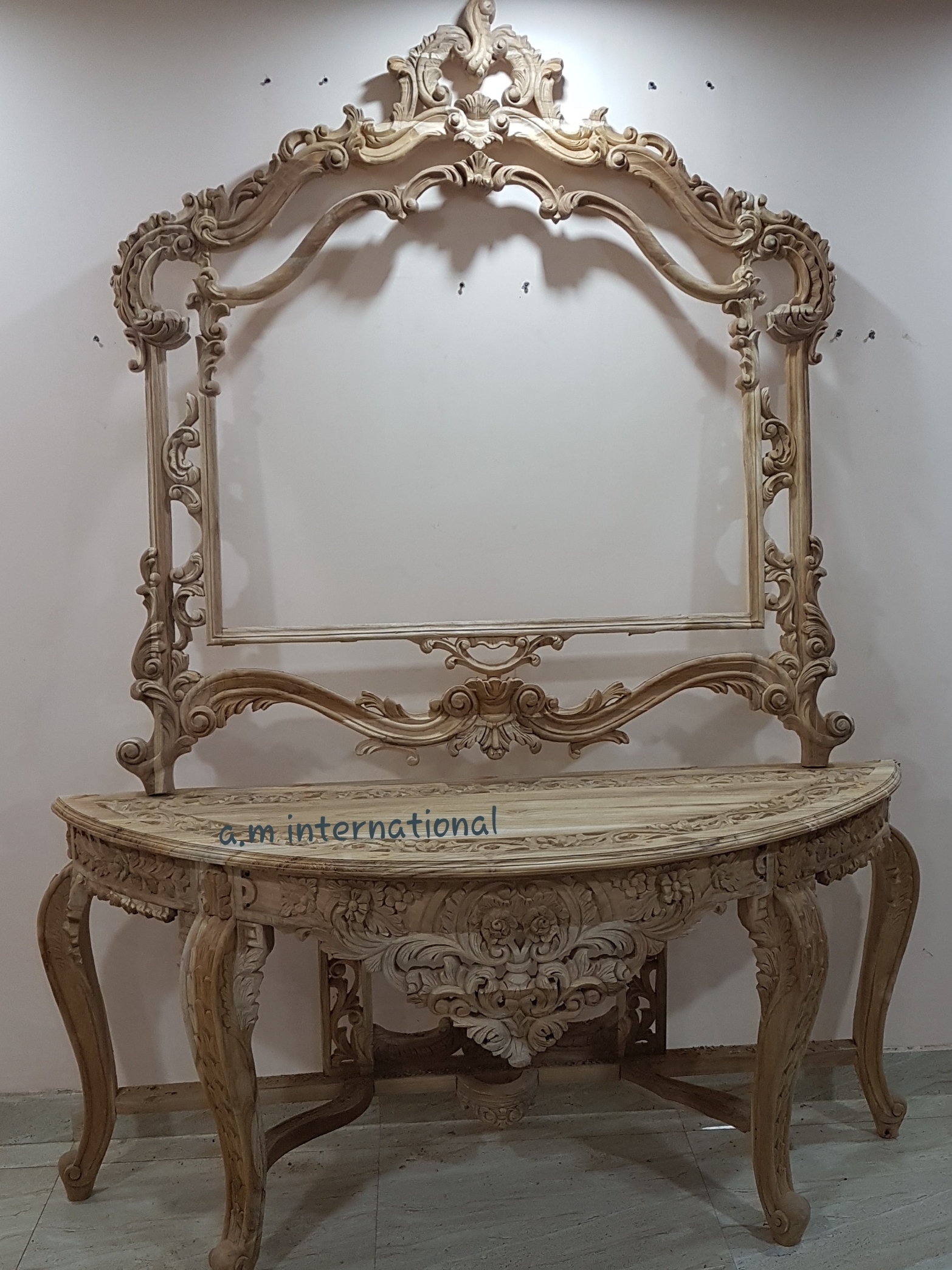 Handmade Fully Handcarved Cansol Table With Frame