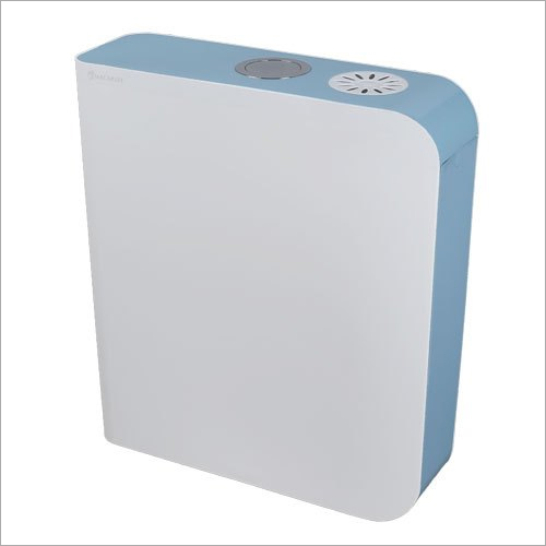 Plastic Toilet Flush Cistern - 8.5 To 10 Liter Capacity | Wall Mounted, Single Flush System, Durable Plastic, Square Shape, Versatile For Hotels And Homes