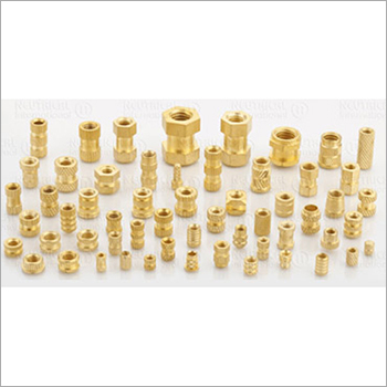 पीतल मोल्डिंग आवेषण