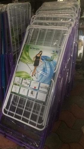 अरियालूर में स्काई ब्लू क्लॉथ ड्राईिंग फ्लोर स्टेंड