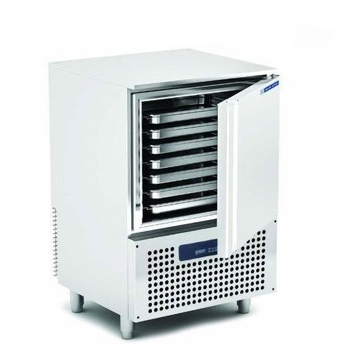 Blue Star Blast Freezer - Bf07f Dimension(l*w*h): 800 (W) X 750 (D) X 1210 (H) Mm Meter (M)