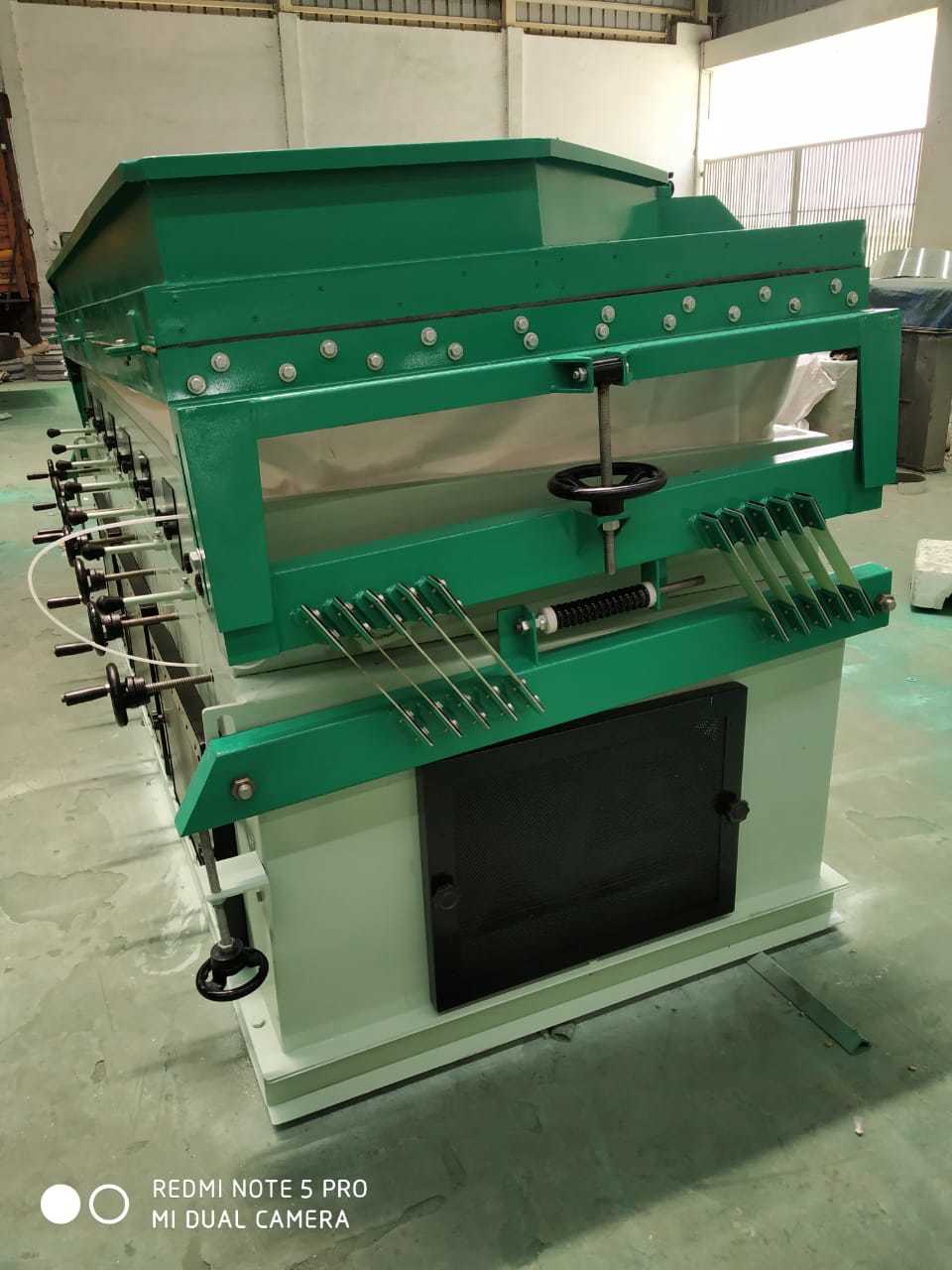 Multipurpose Gravity Separator - Ms Material, 10x4x6 Feet, 12 Hp Power, 5 A.c. Drive Fans, 1-4 Ton Per Hour Capacity | Automatic Operation, Frequency Speed Control