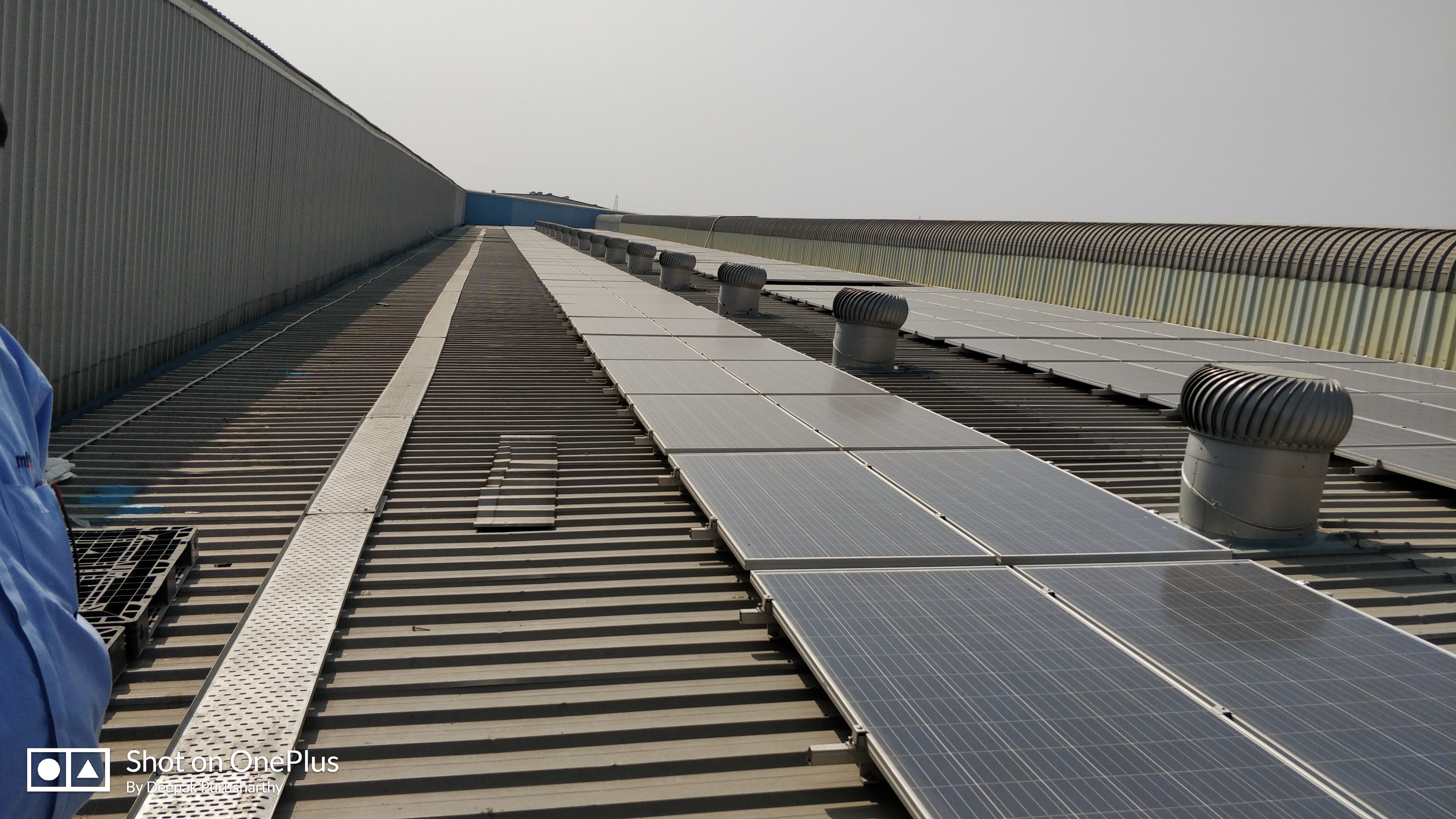 Solar Rooftop Panel - Material: Polycrystalline And Monocrystalline